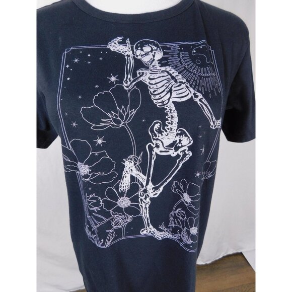Dancing Skeleton Shirt Large Black White Graphic Tee Floral Cosmic Art - Picture 2 of 9